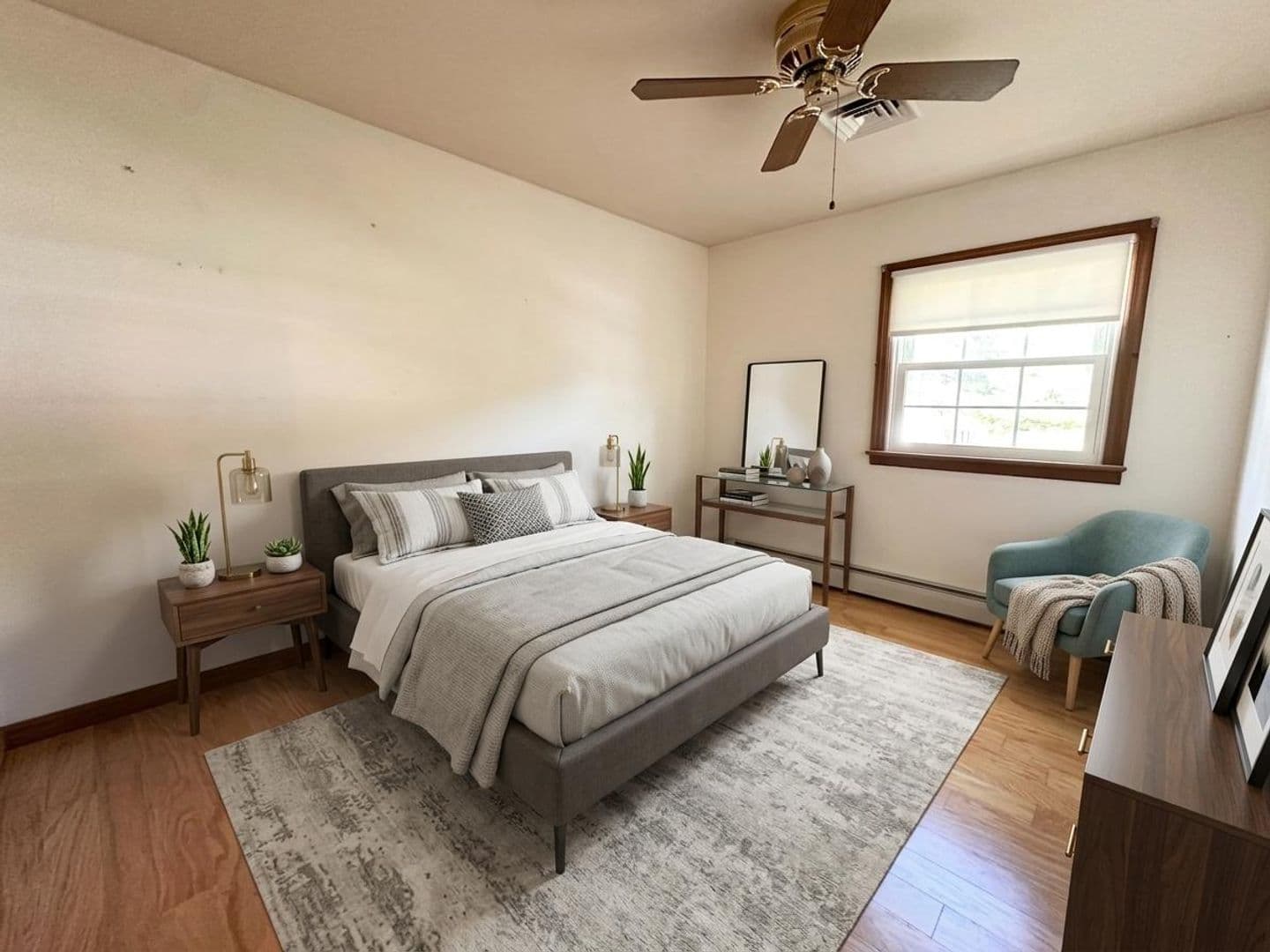 Lebanon House: 747 Mechanic St