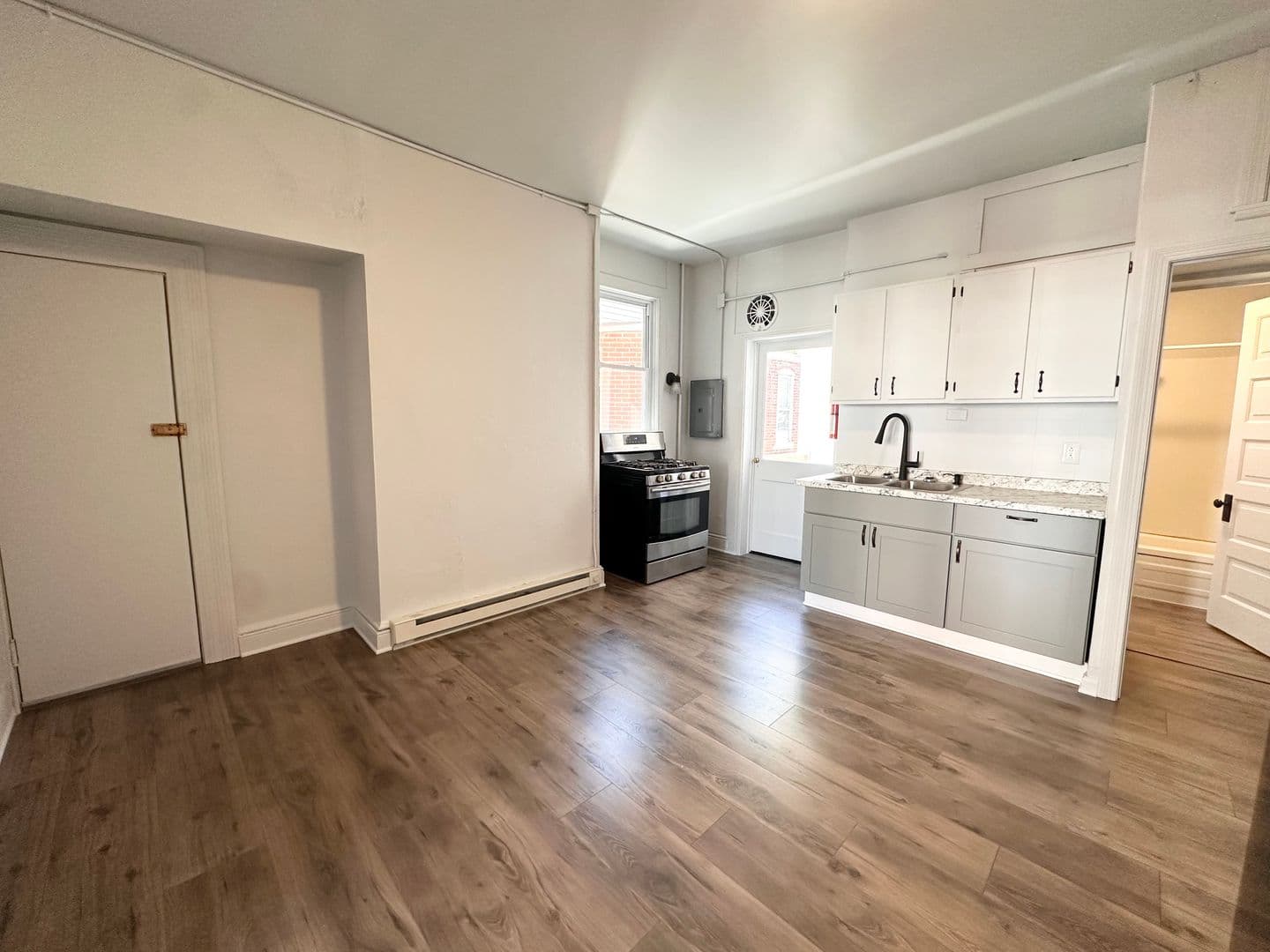 York Apartment: 534 W Market Street