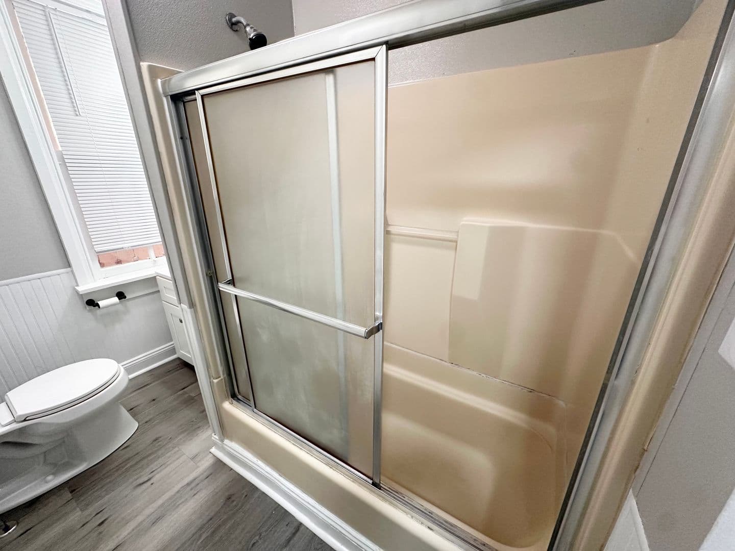 York Apartment: 638 W Philadelphia Street