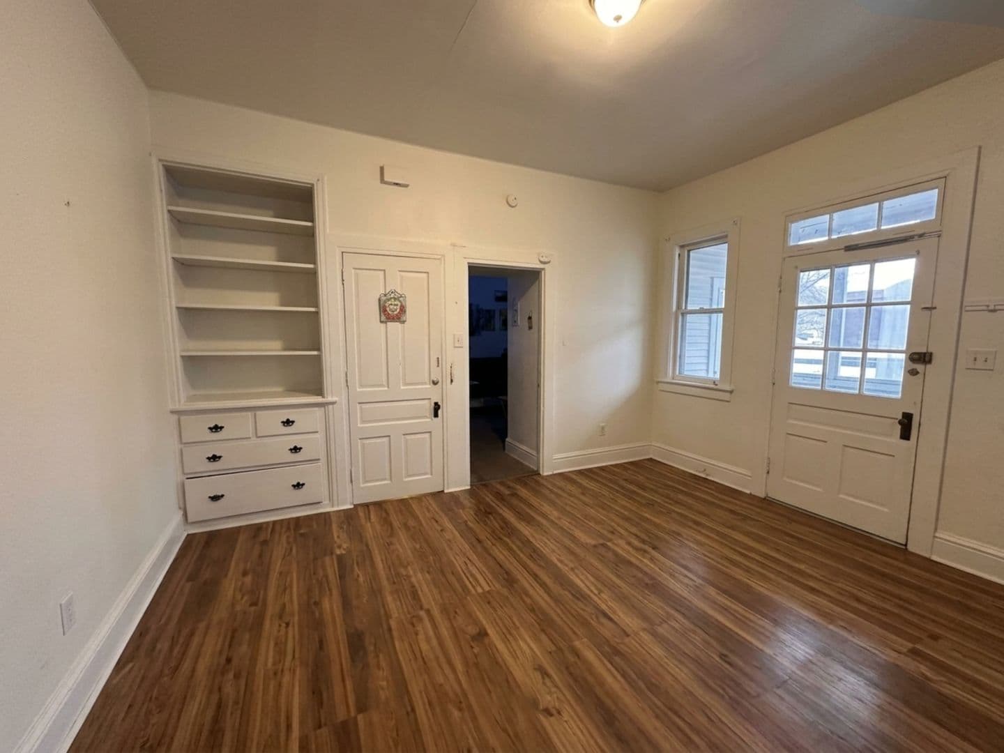 York Apartment: 534 W Market Street