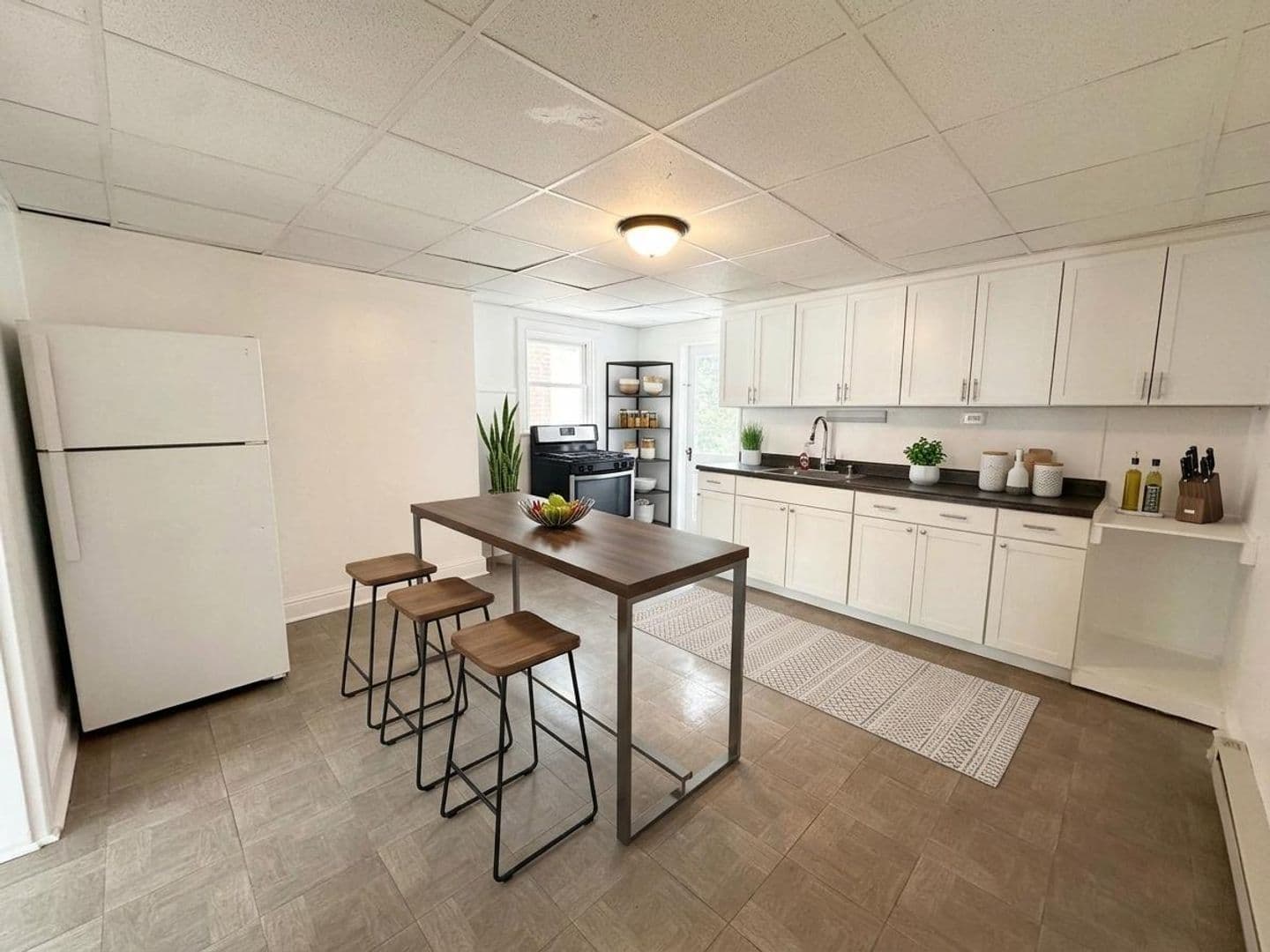 York Apartment: 534 W Market Street