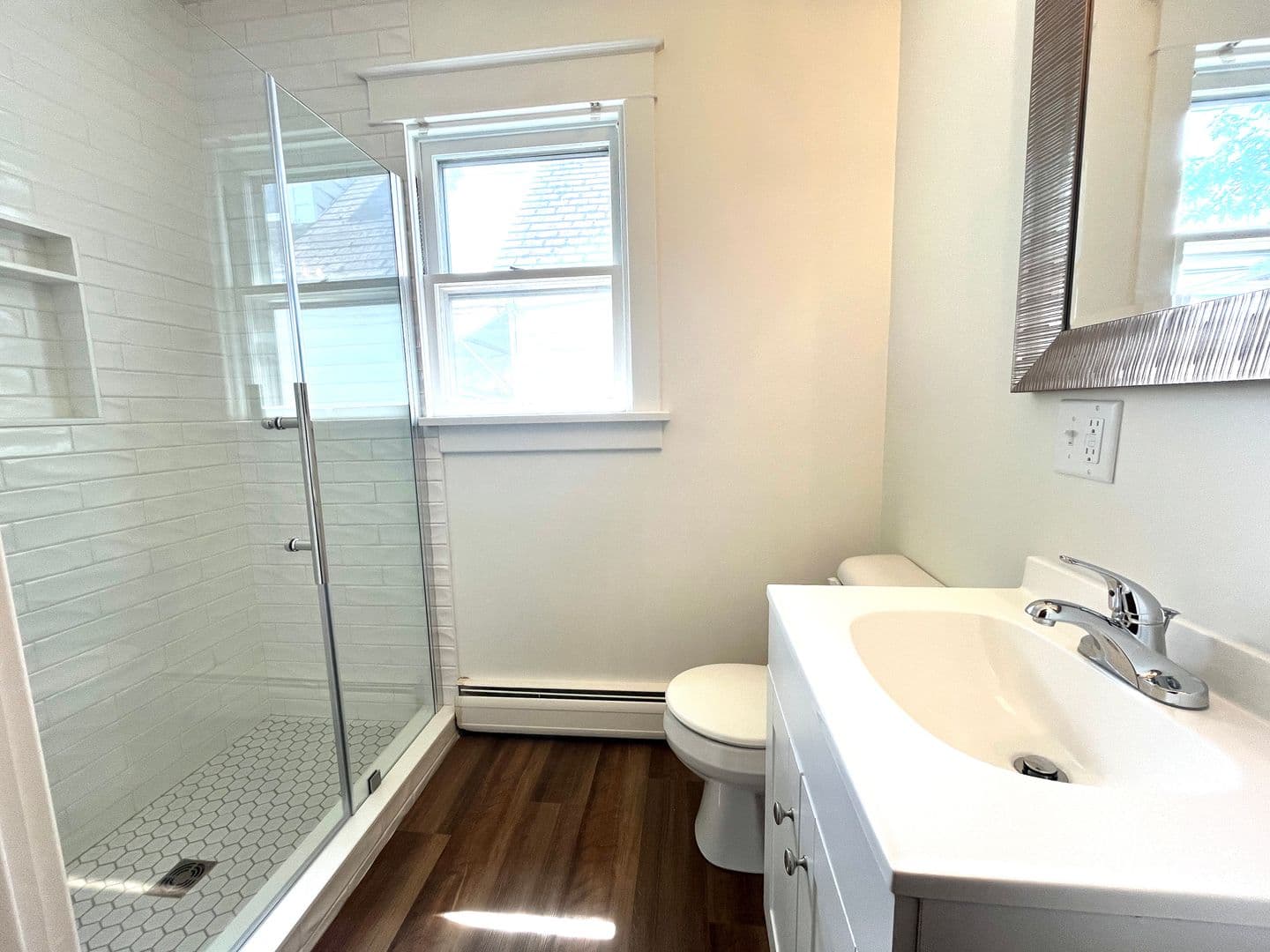 Hershey Apartment: 40 W Caracas Ave