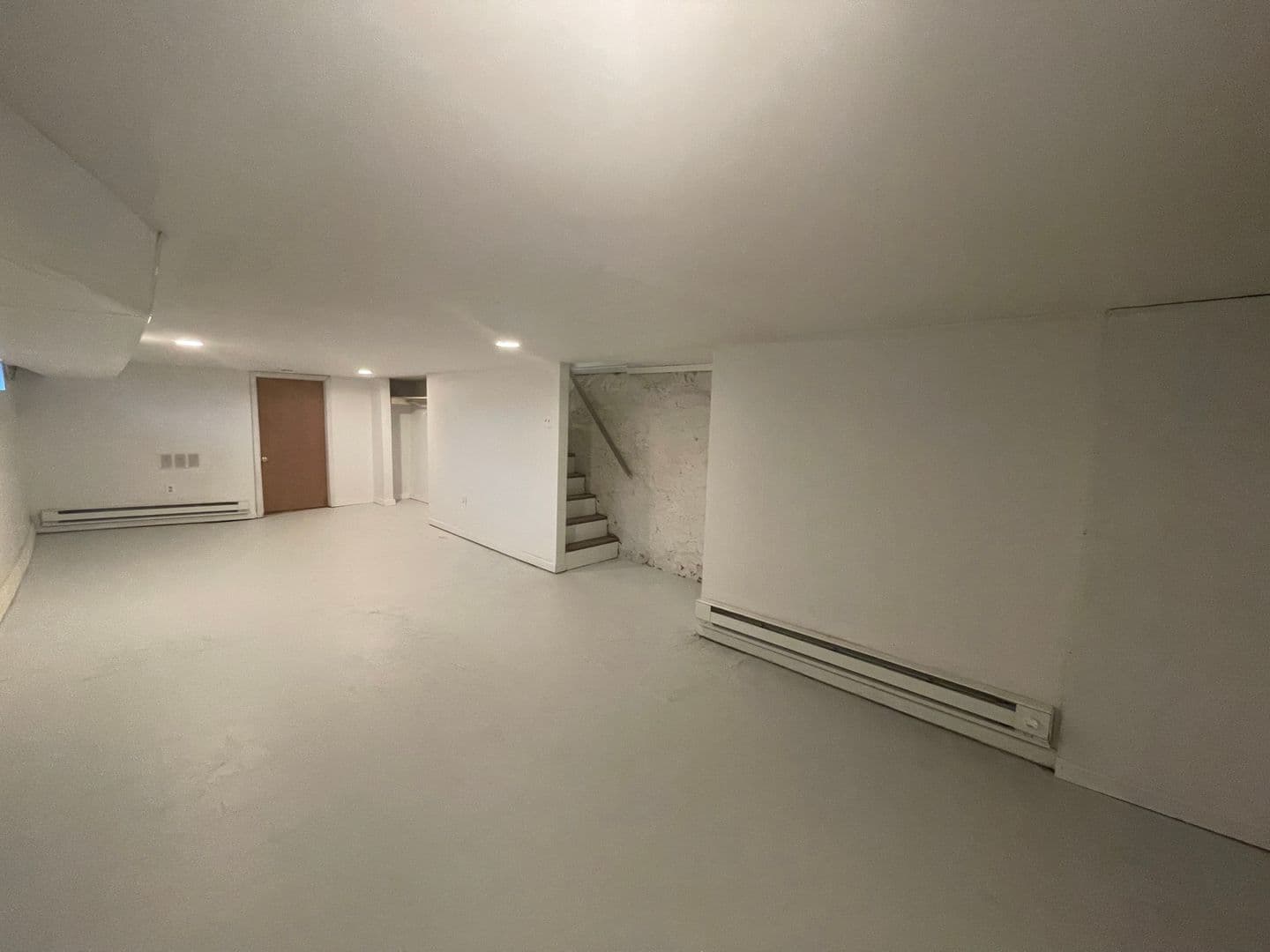 Harrisburg Apartment: 2710 Woodlawn St