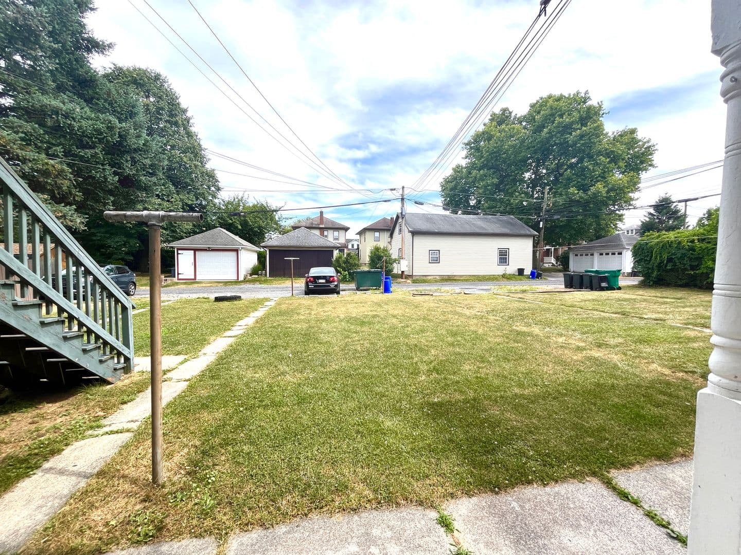 Palmyra Apartment: 126-128 E Maple St