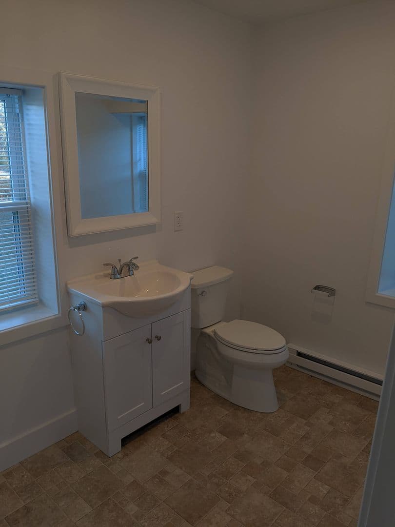 Elizabethtown House: 149 Hillsdale Rd