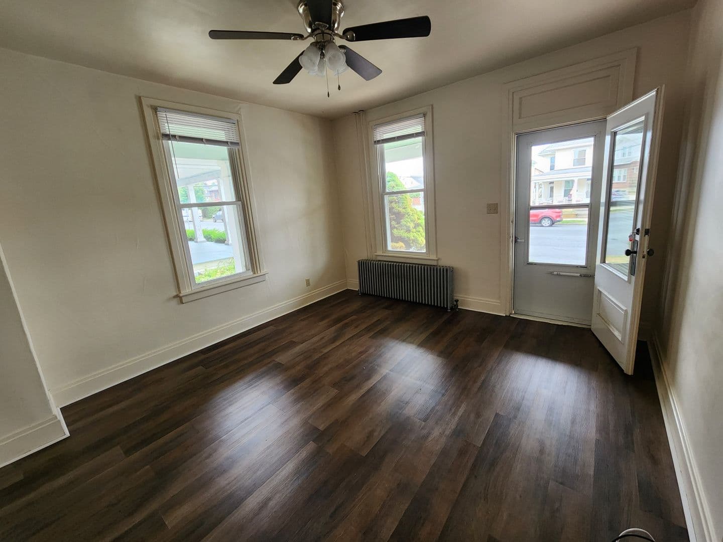 Palmyra Apartment: 126-128 E Maple St