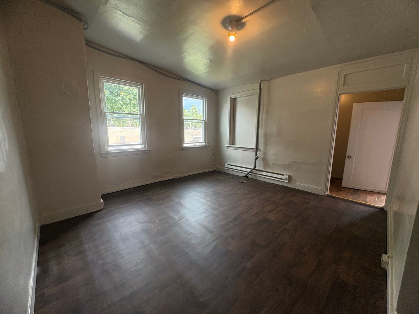 York Apartment: NWA-31 N Hartley