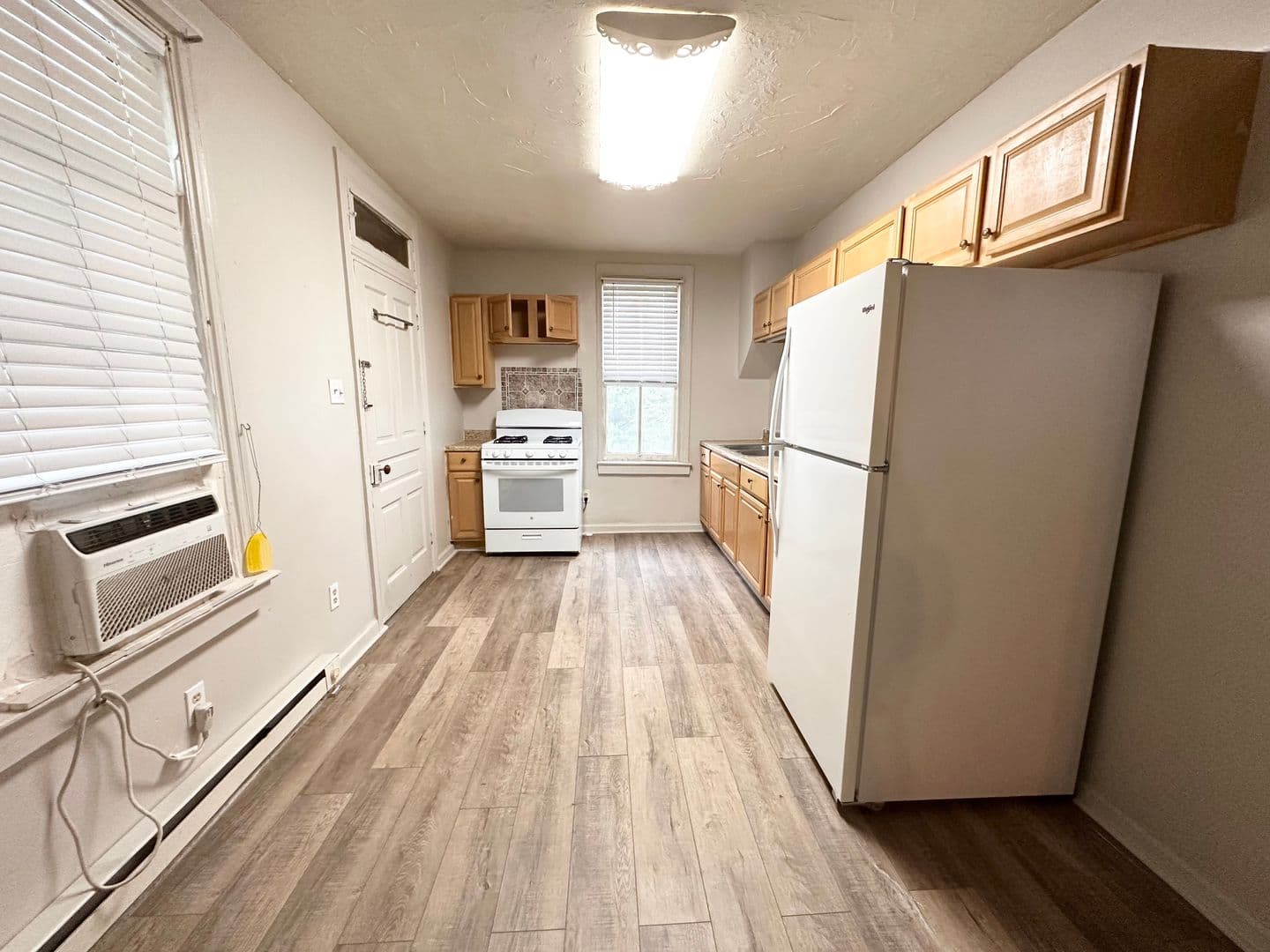 York House: 718 N Pershing Ave