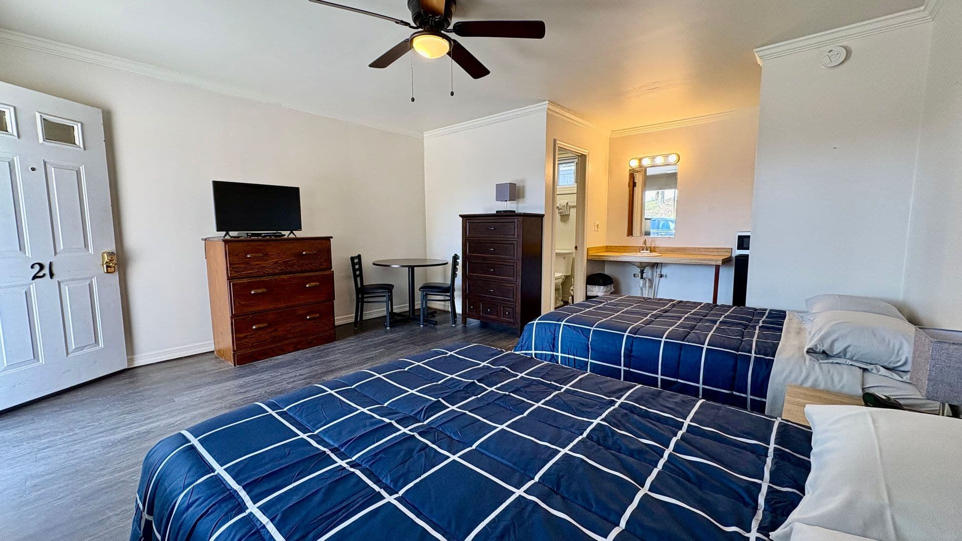 Grantville Apartment: 9097 Allentown Blvd