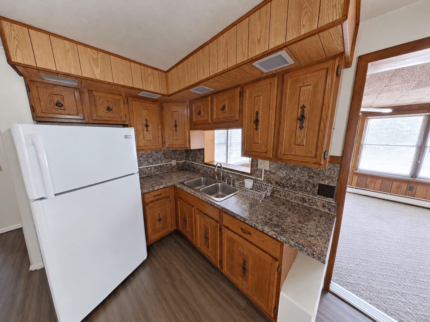 Elizabethtown Apartment: 3630 Colebrook Rd