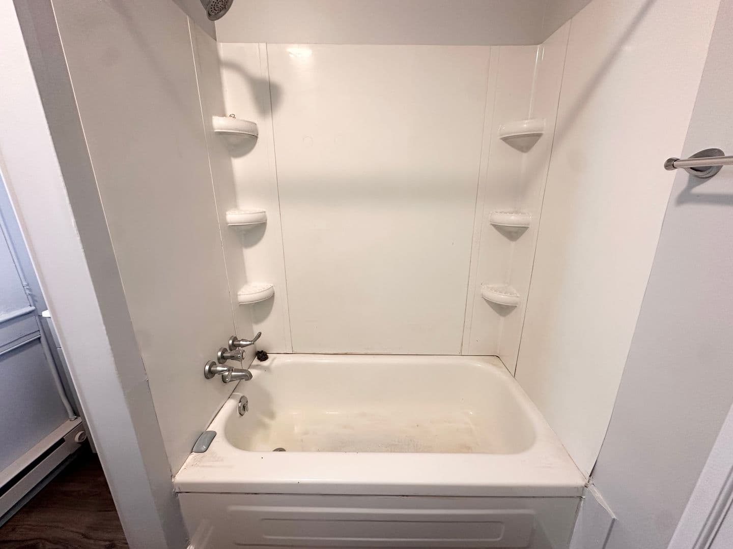 York Apartment: 534 W Market Street