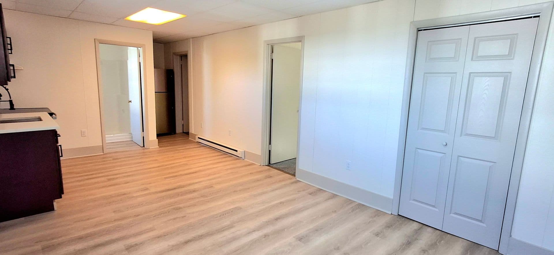 Lebanon Apartment: 264 Rexmont Road
