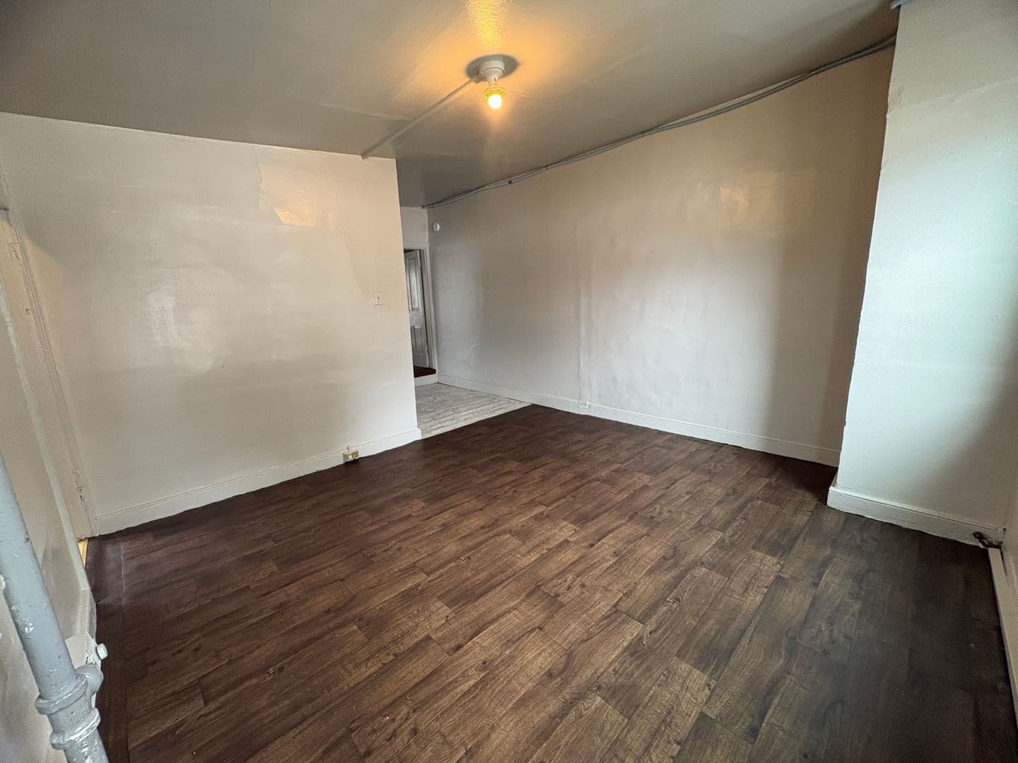 York Apartment: NWA-31 N Hartley