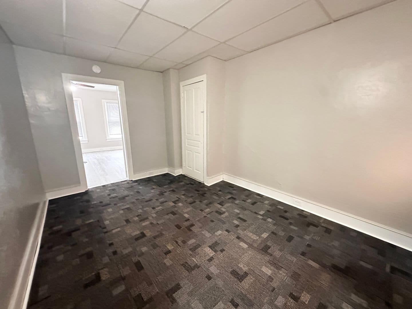 York Apartment: 638 W Philadelphia Street