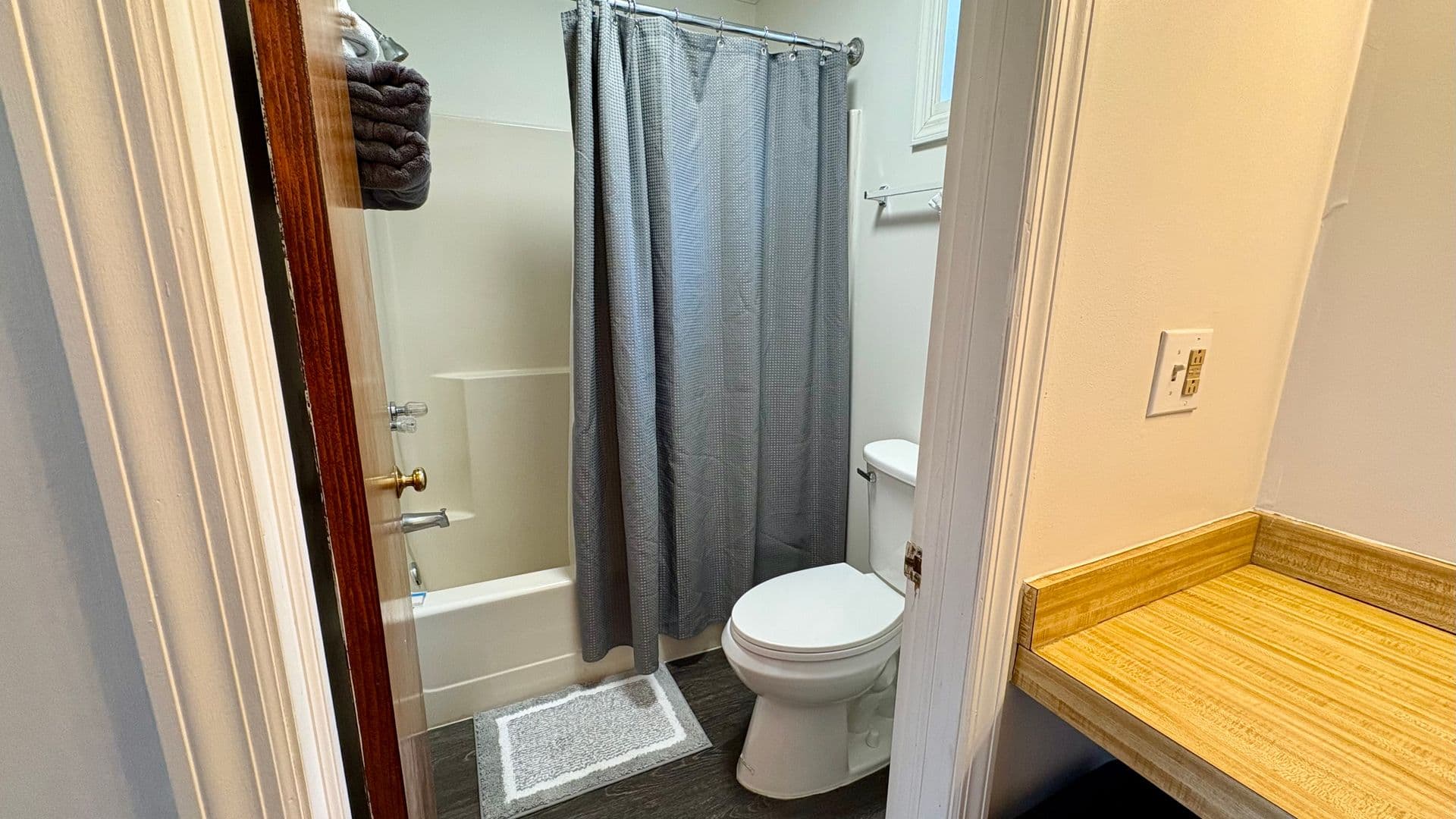 Grantville Apartment: 9097 Allentown Blvd