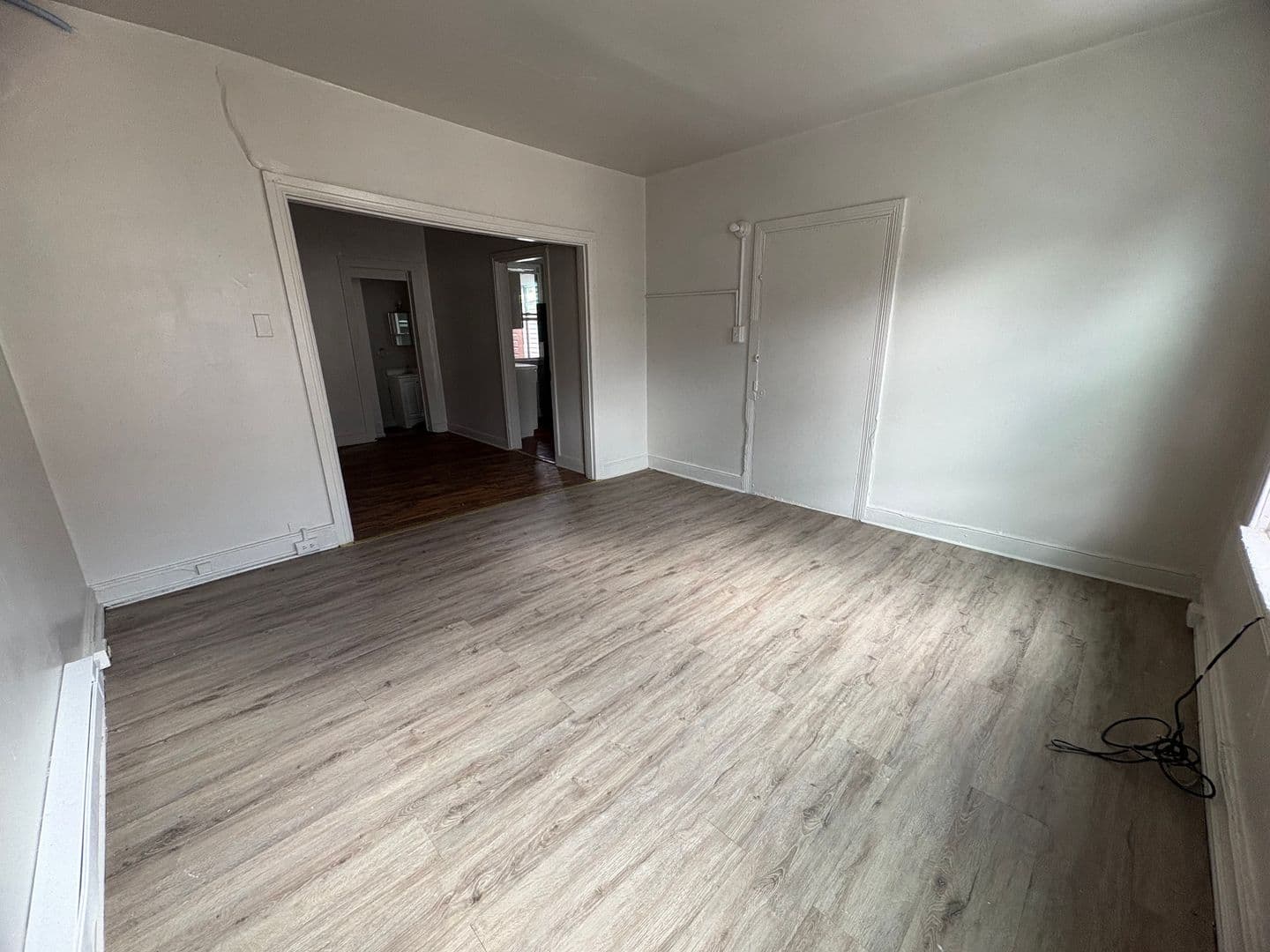 York Apartment: NWA-31 N Hartley