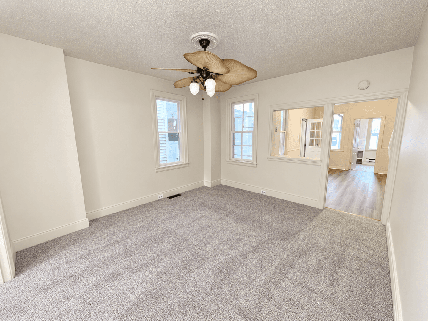 Lebanon House: 516 N 11th Street