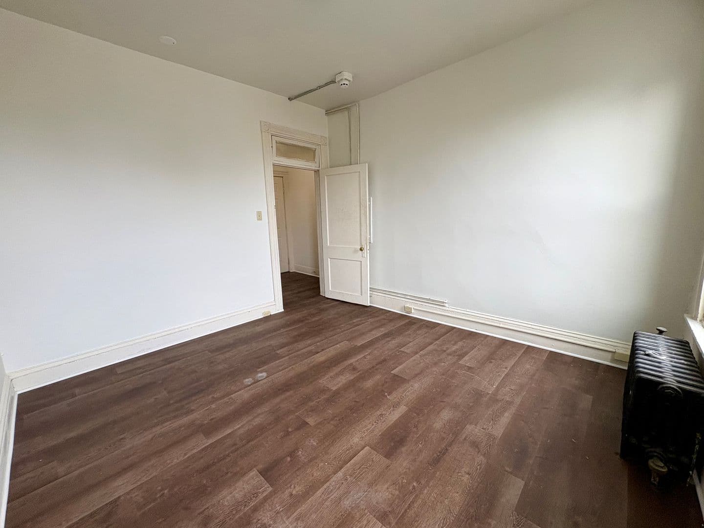 Lancaster Apartment: 403 W James St