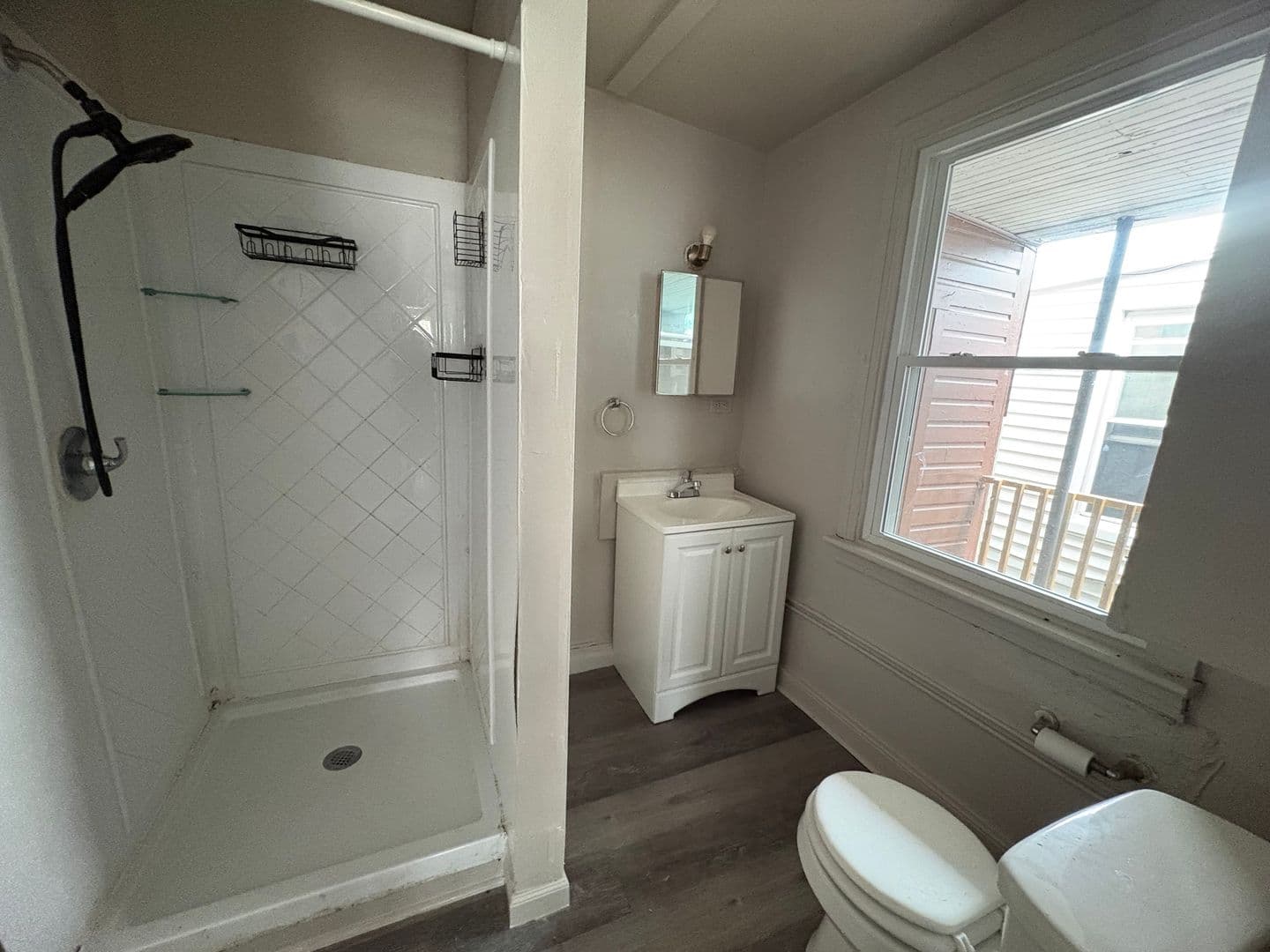 York Apartment: NWA-31 N Hartley