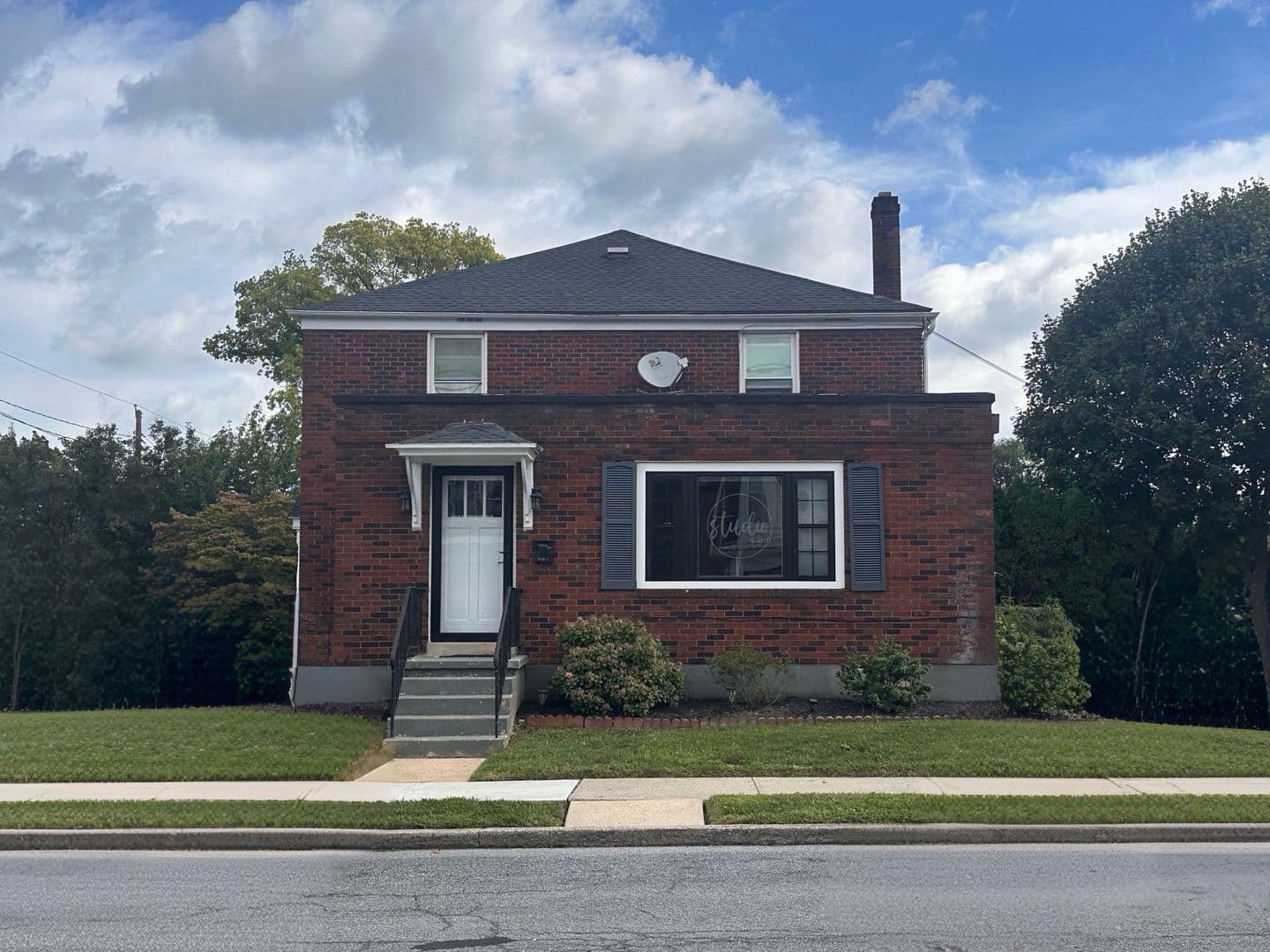 Palmyra Apartment: 400 E Maple Street