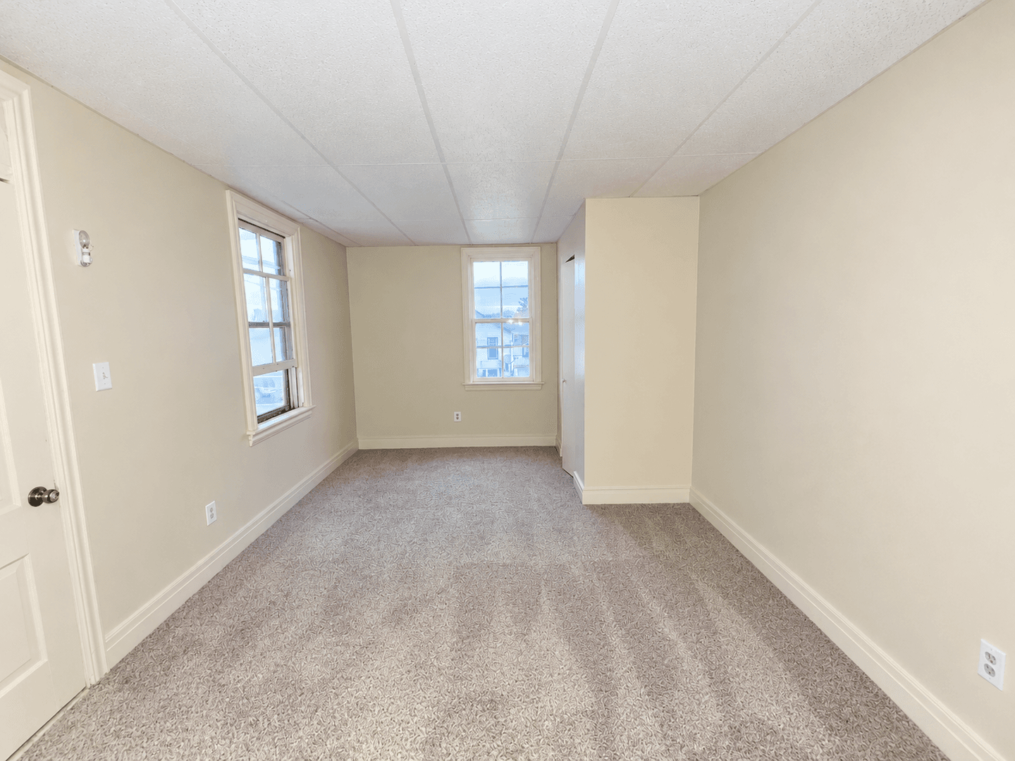 Lebanon House: 516 N 11th Street