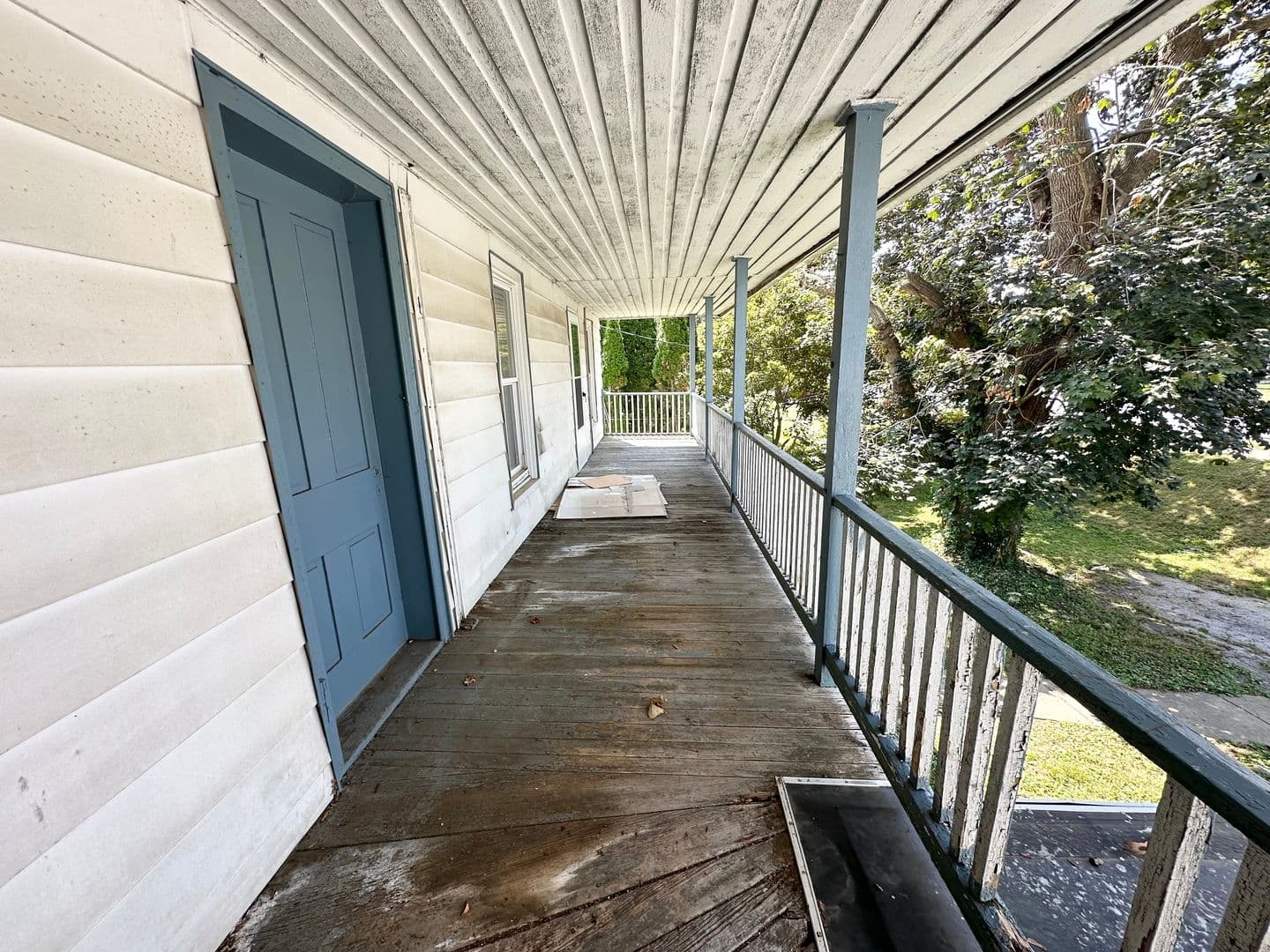 Hallam Apartment: 125 Emig St