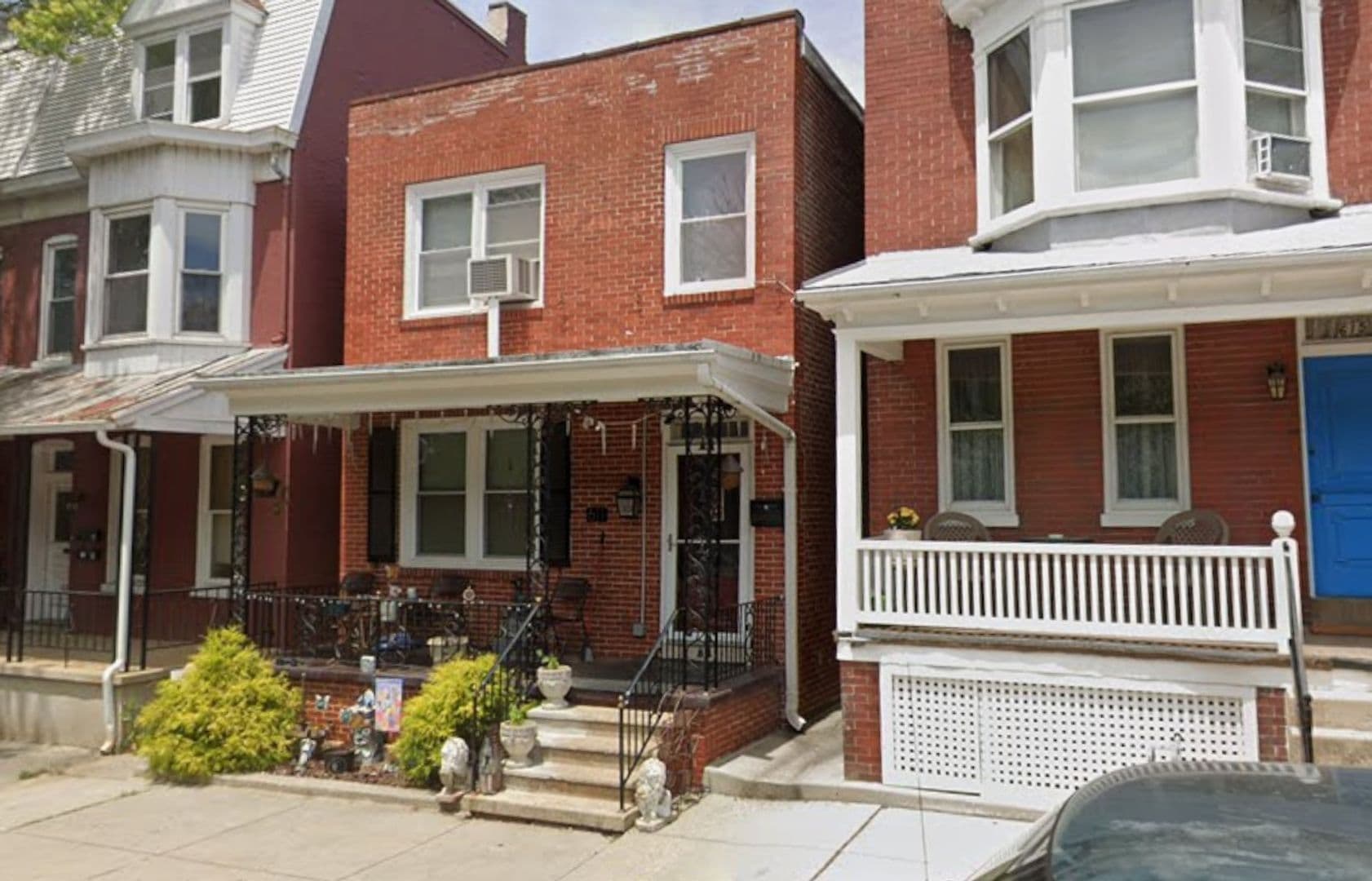 York Apartment: 611 Wallace St