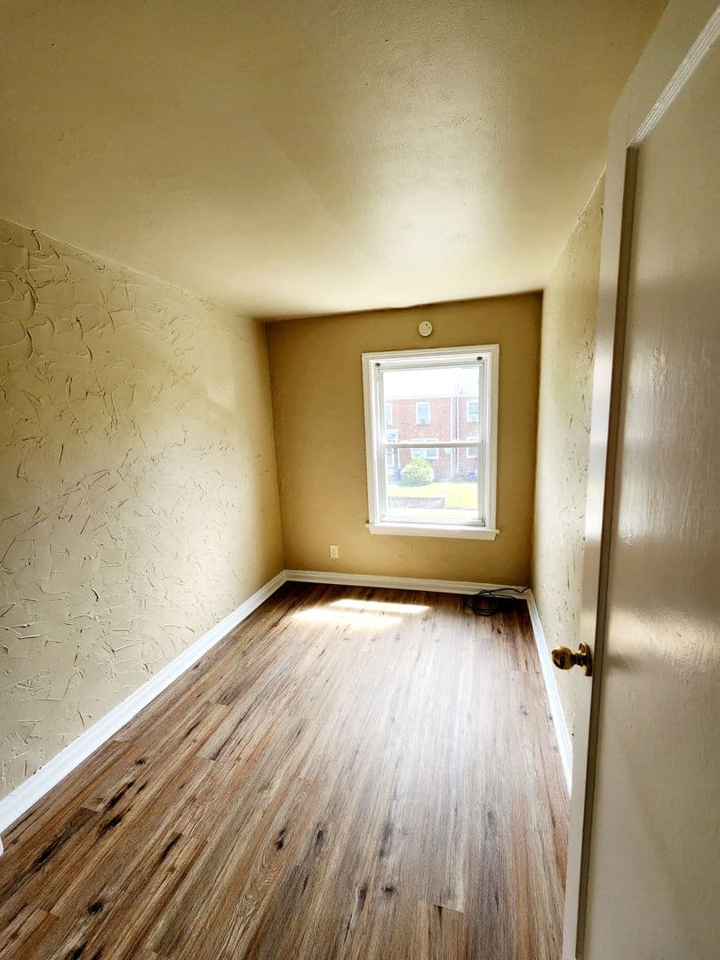 Harrisburg House: 2618 Waldo Street