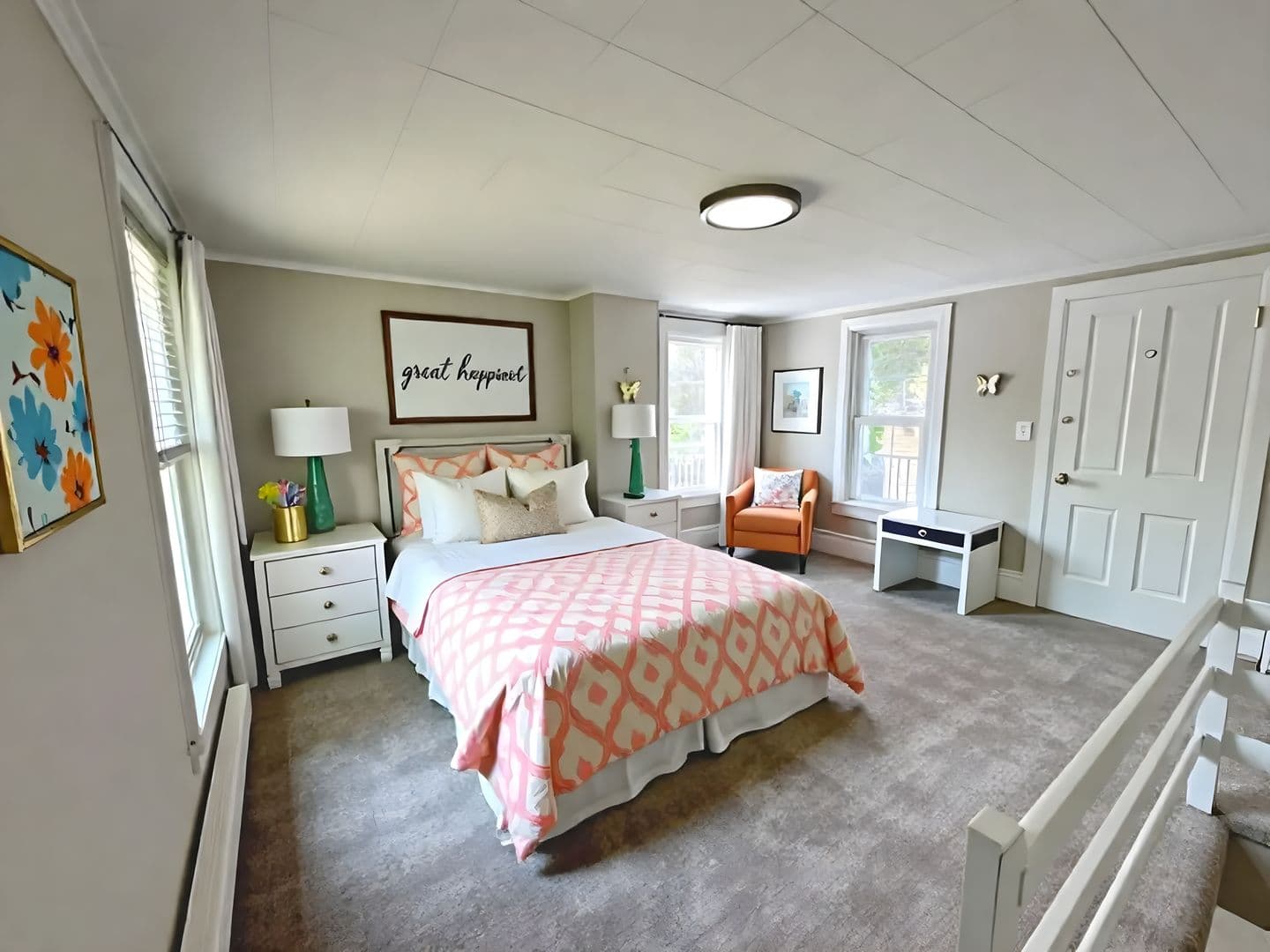 Hallam Apartment: 125 Emig St