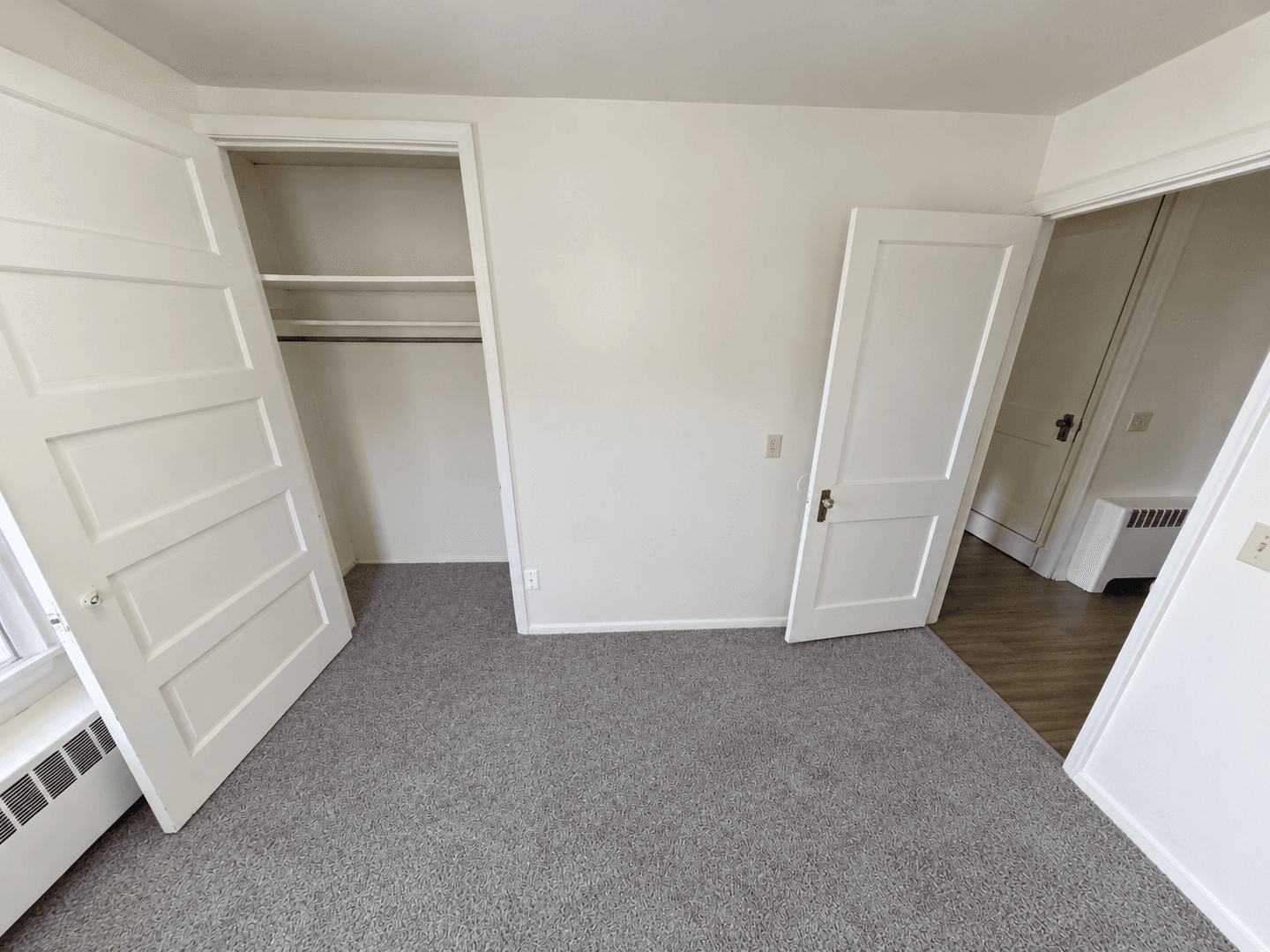 Elizabethtown Apartment: 3630 Colebrook Rd