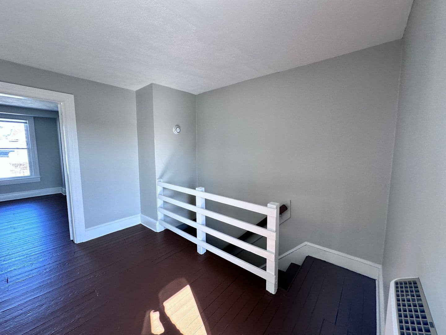 York Apartment: 312 W North Street