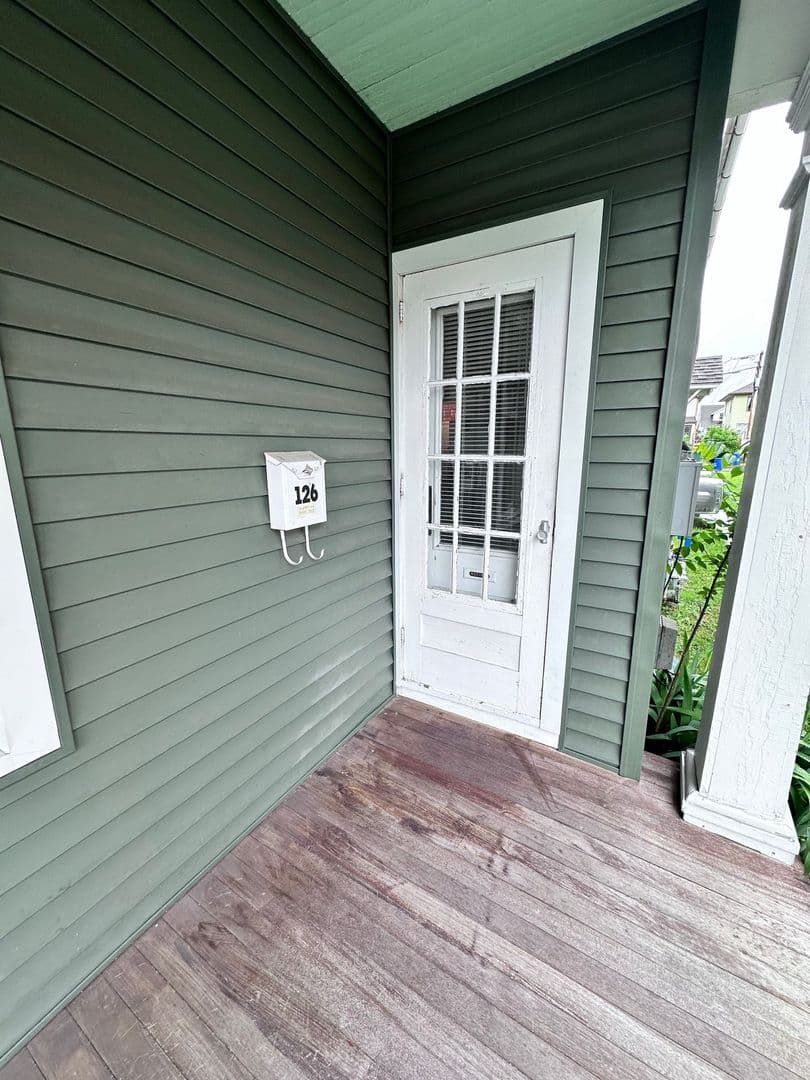 Palmyra Apartment: 126-128 E Maple St