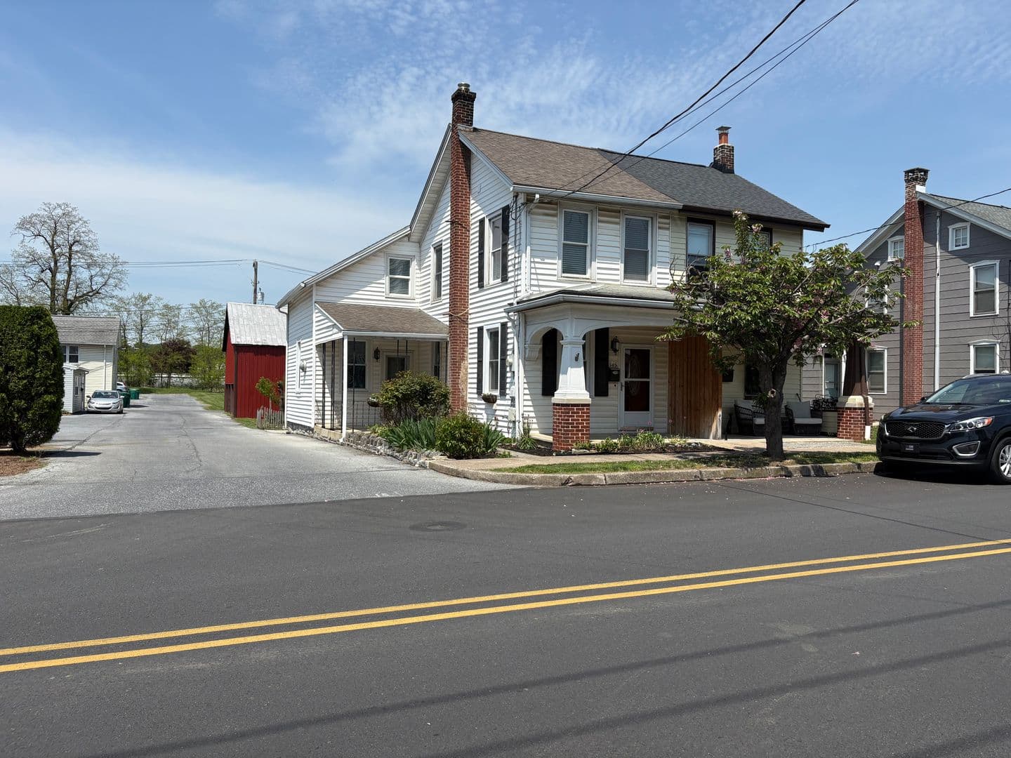 Hershey House: 345 E Derry Road