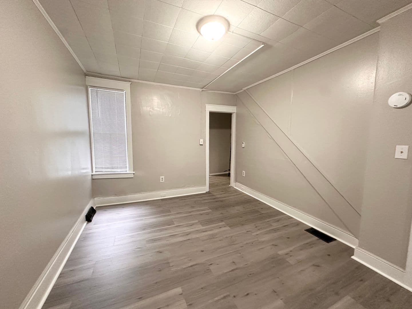 York Apartment: 466 E Prospect St