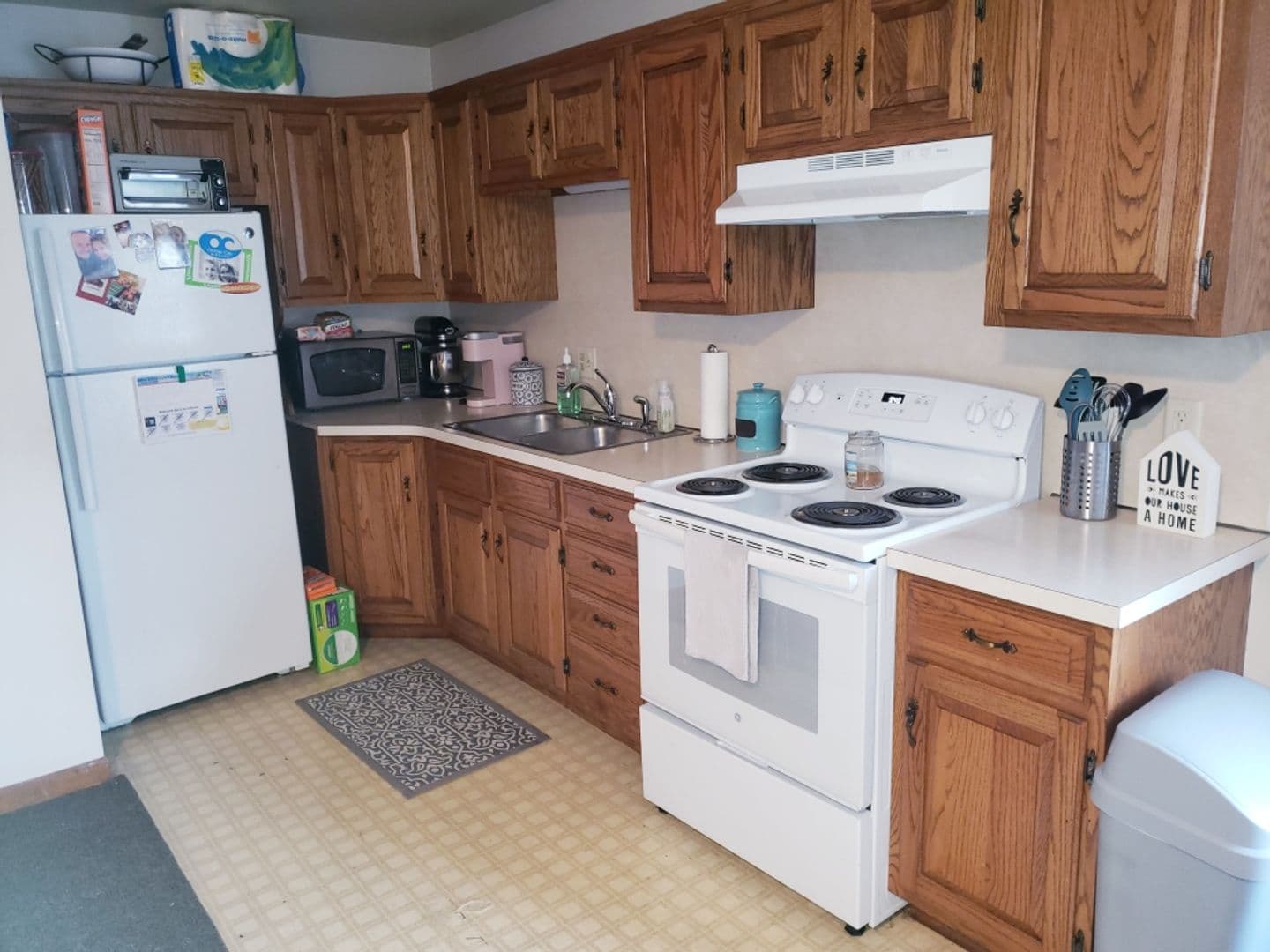 Mount Joy Apartment: 53 E Main Street
