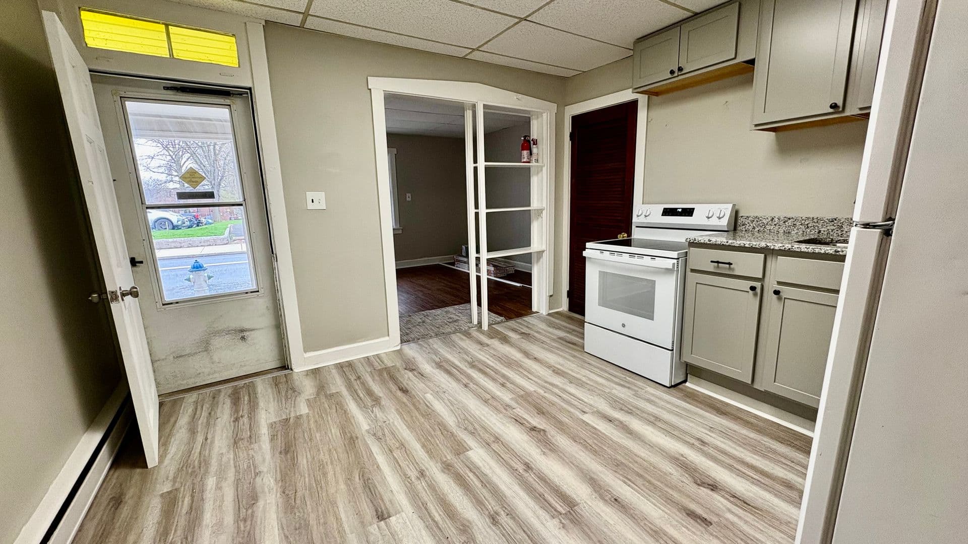 Elizabethtown Apartment: 145-147 W. High Street