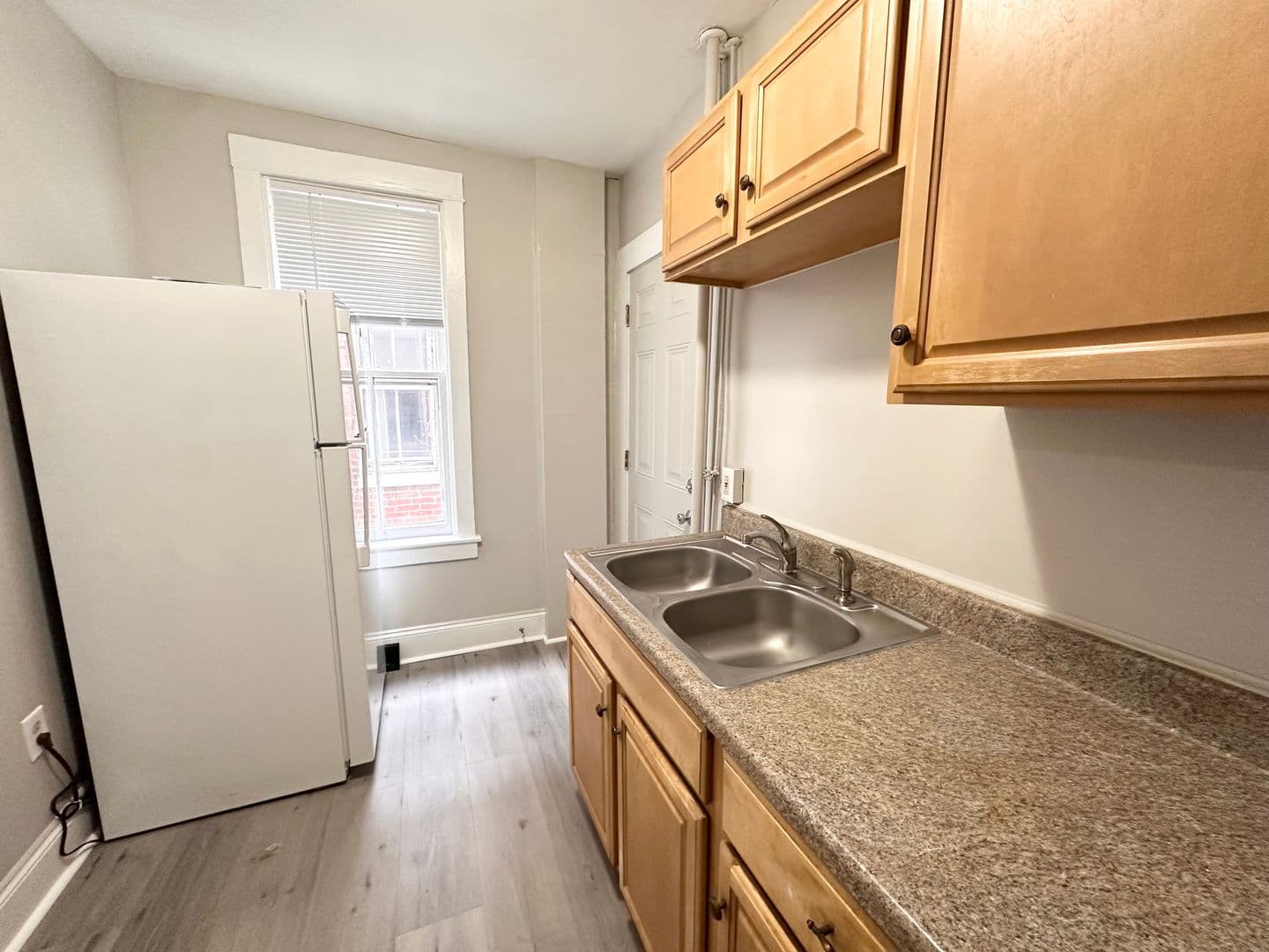 York Apartment: 466 E Prospect St