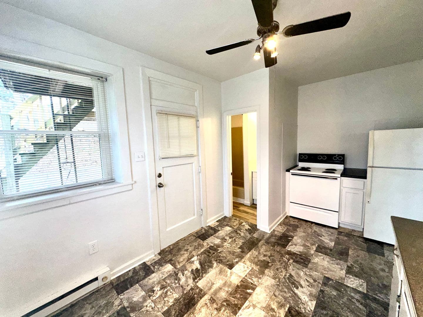 Harrisburg Apartment: 2710 Woodlawn St