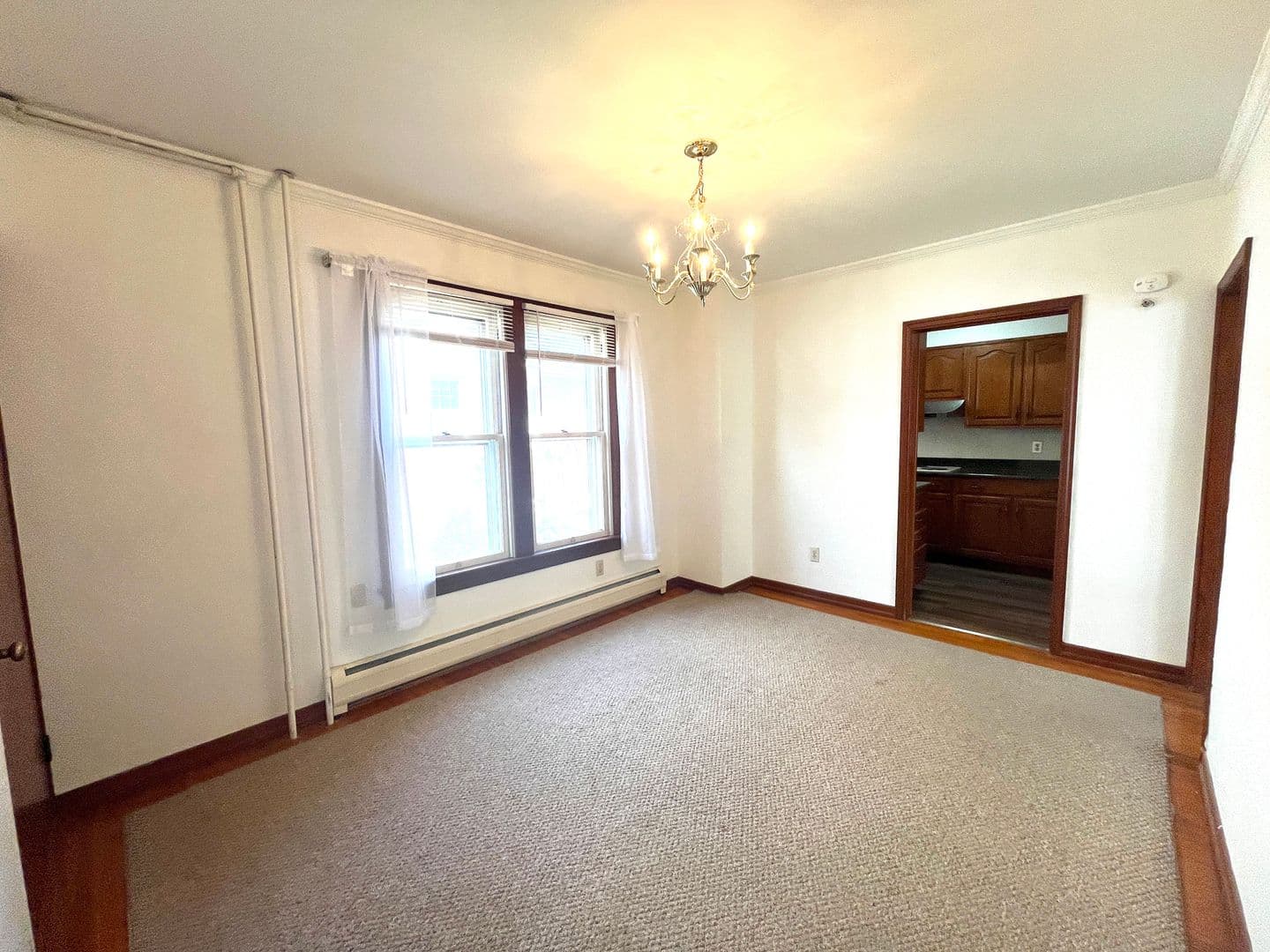 Hershey Apartment: 40 W Caracas Ave