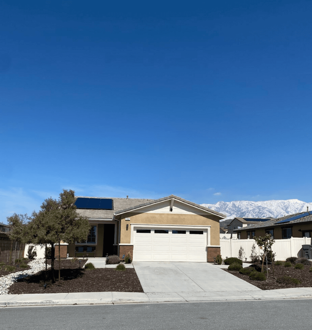 Beaumont House: 1360 Groveland Street