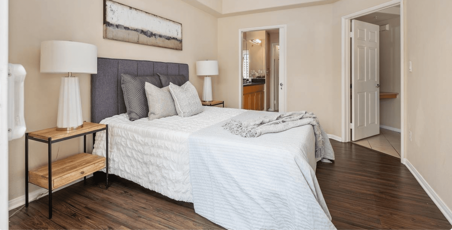 San Diego Condo: 350 K St