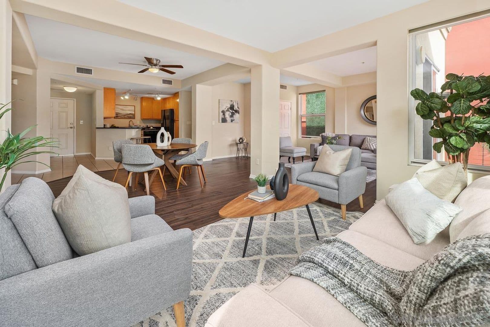 San Diego Condo: 350 K St