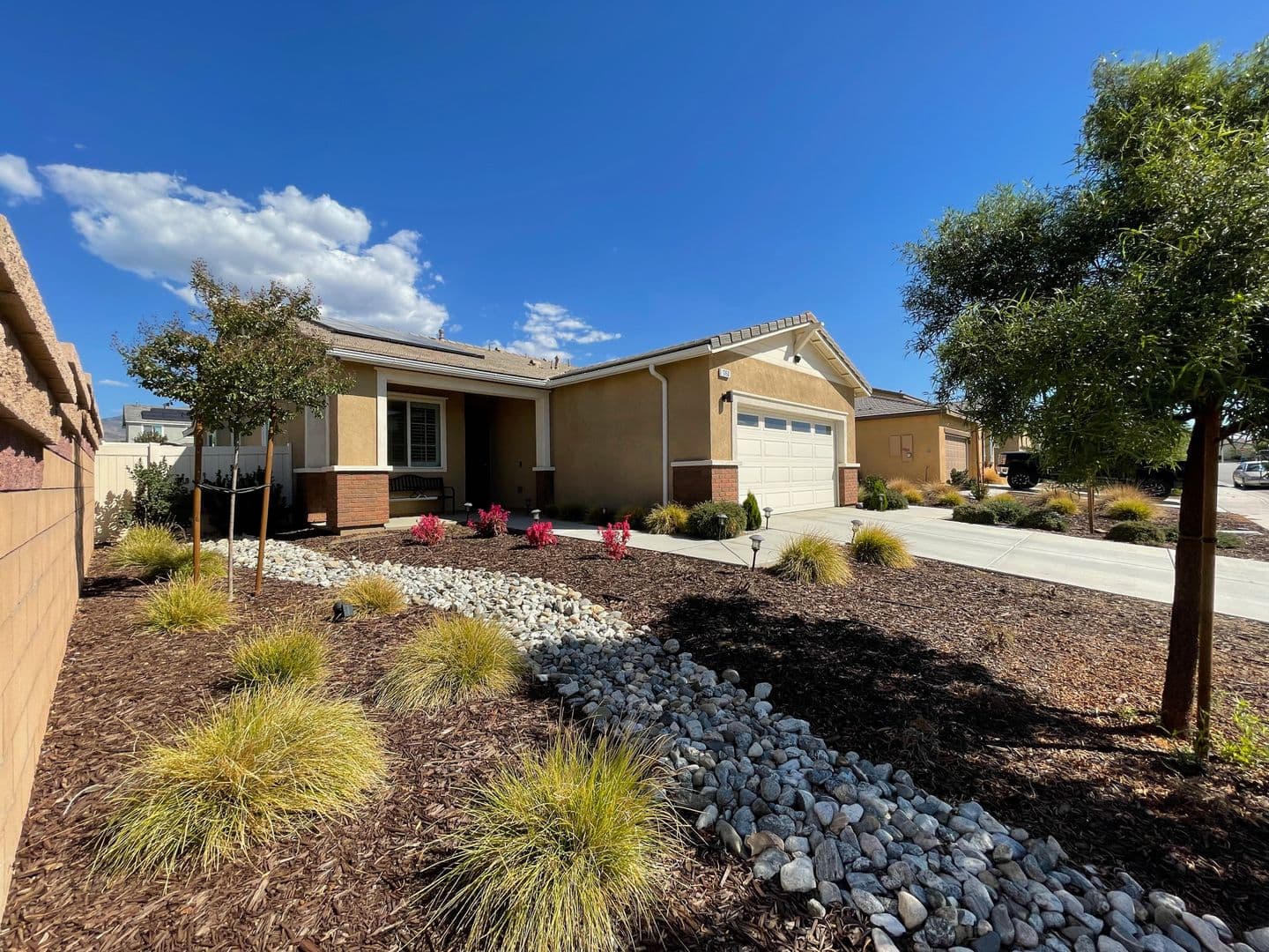 Beaumont House: 1360 Groveland Street