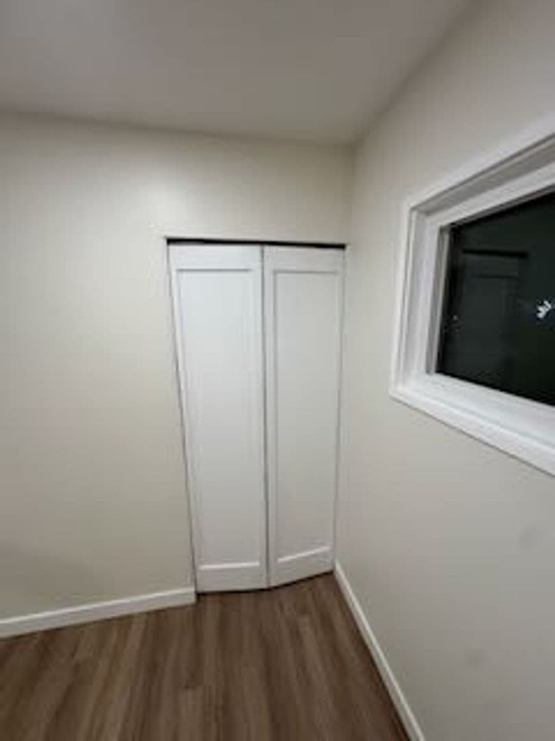 San Diego House: 444 Sunnyside Avenue