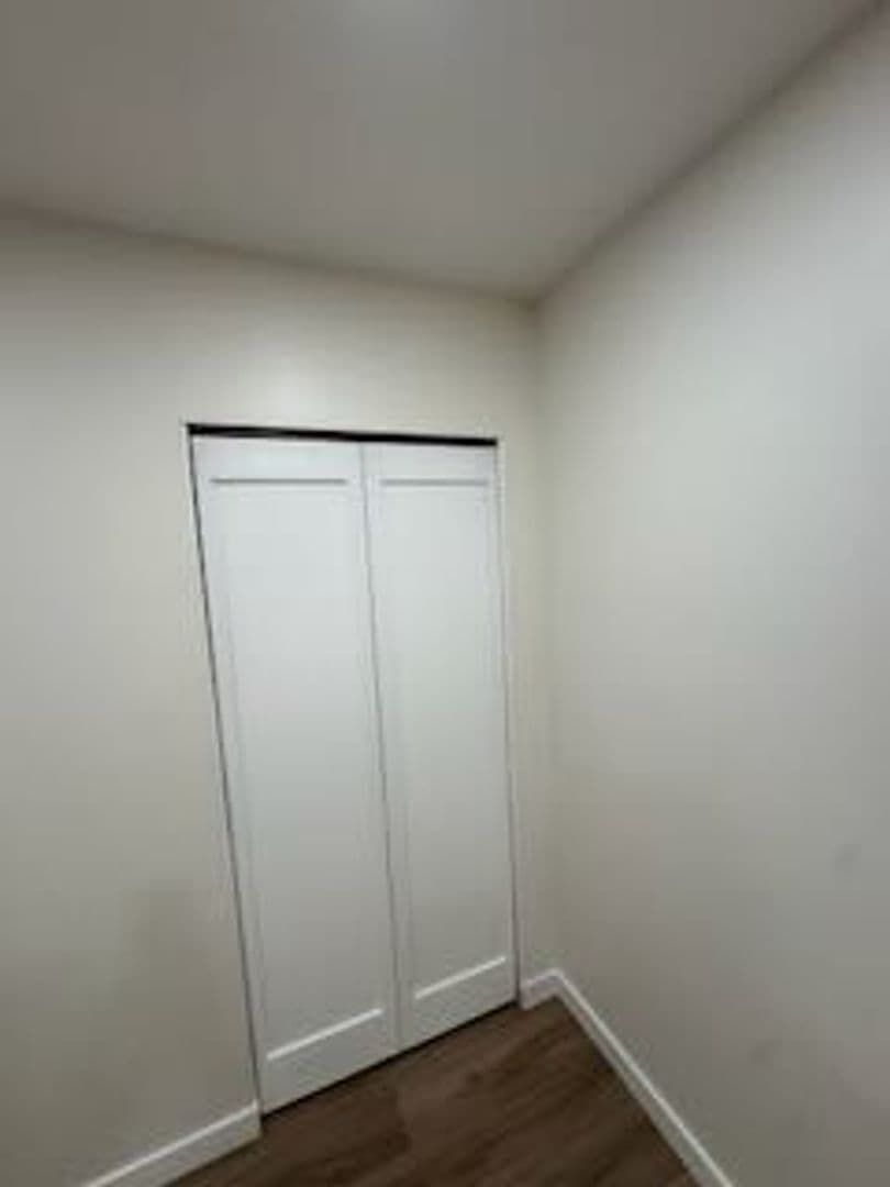 San Diego House: 444 Sunnyside Avenue