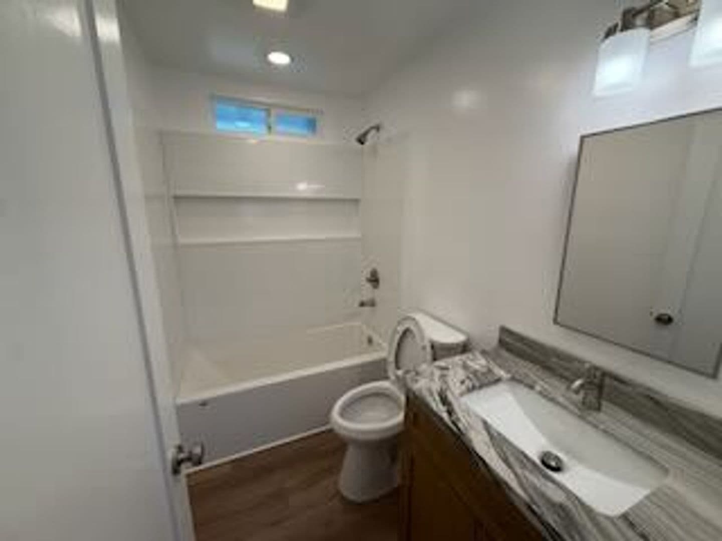 San Diego House: 444 Sunnyside Avenue