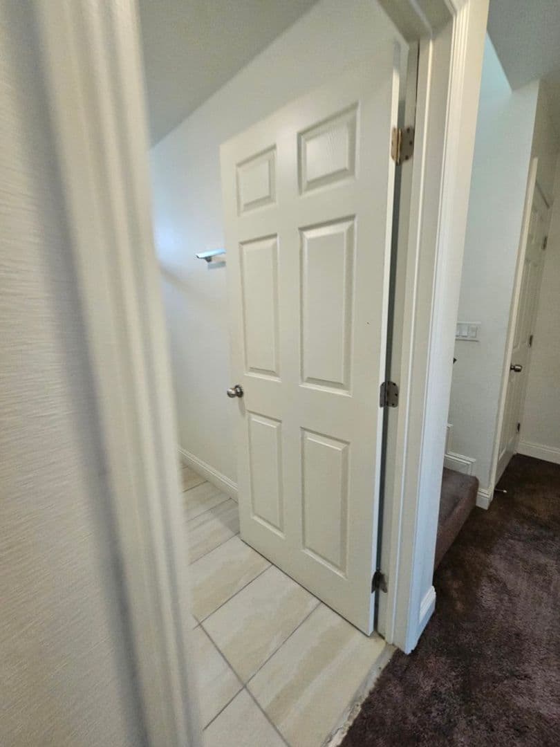 LOS ANGELES Apartment: 812 E 76th Pl