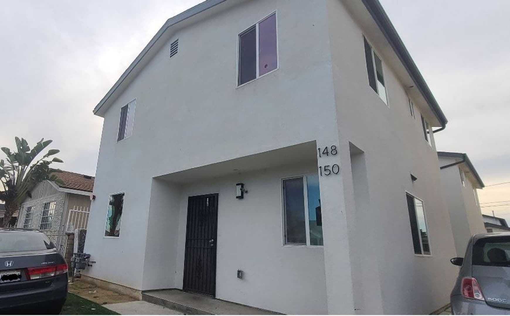 Los Angeles Apartment: 150 E 109th Pl