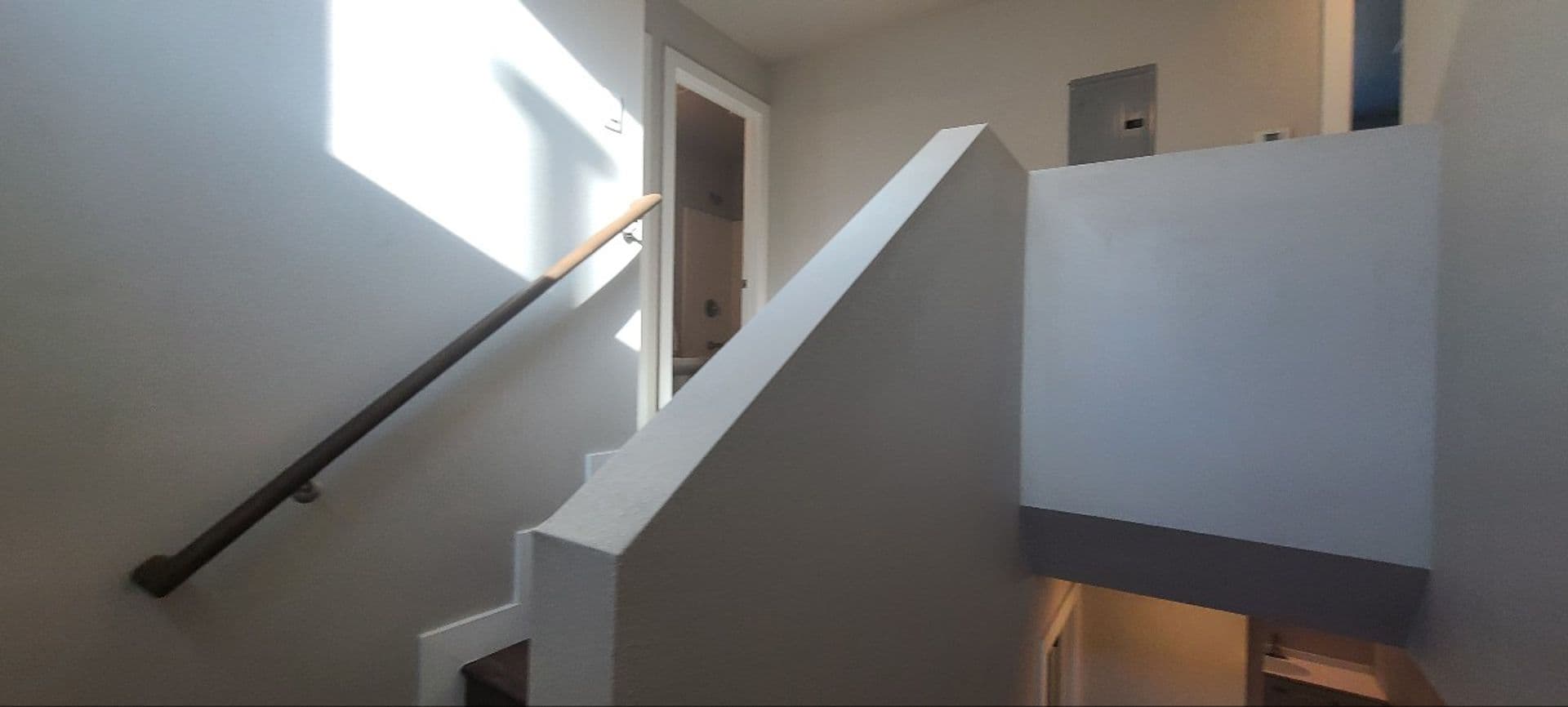 Los Angeles Apartment: 150 E 109th Pl