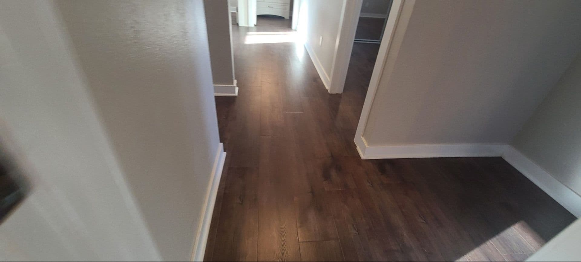 Los Angeles Apartment: 150 E 109th Pl